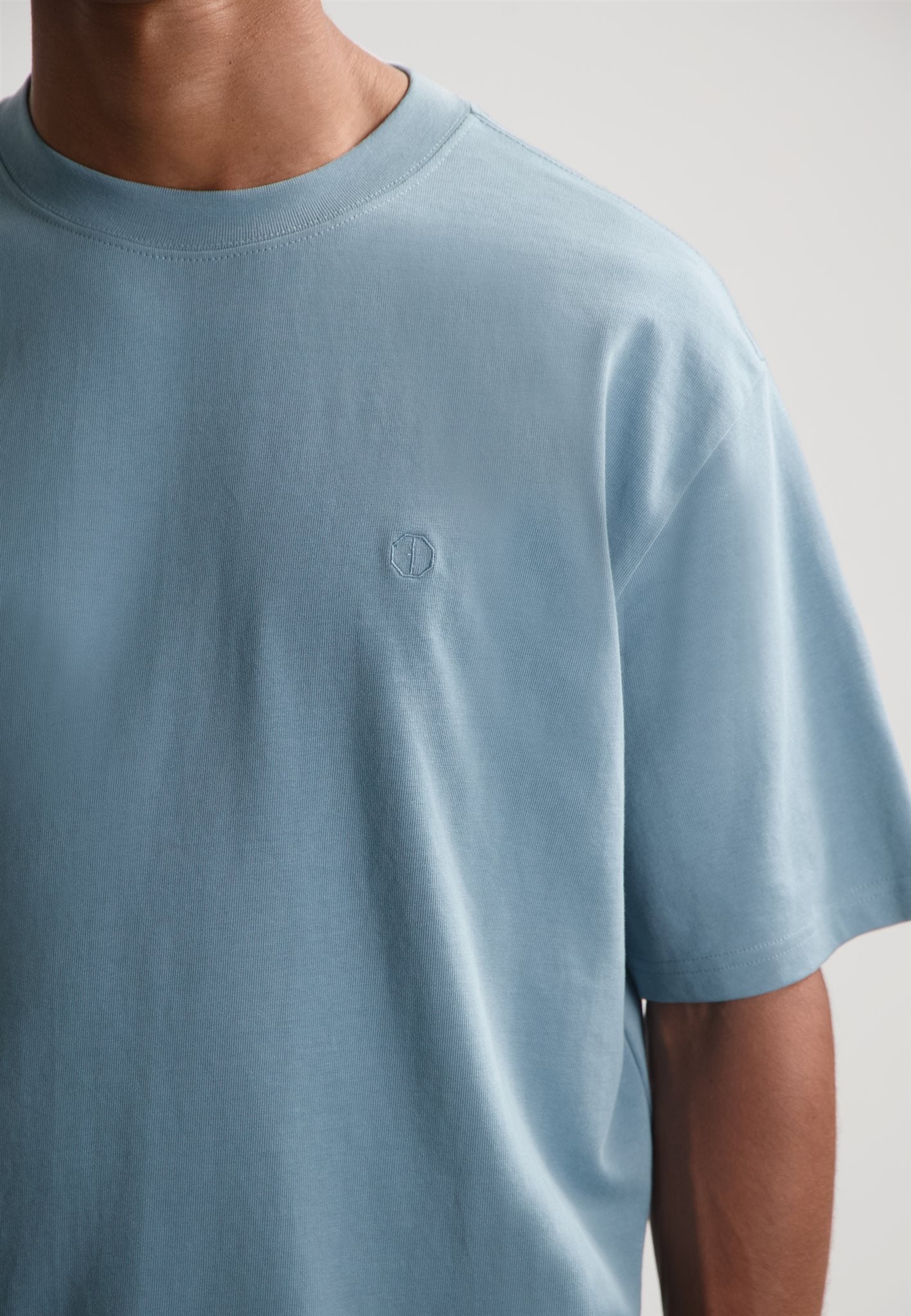 Collin Tee Mist Blue