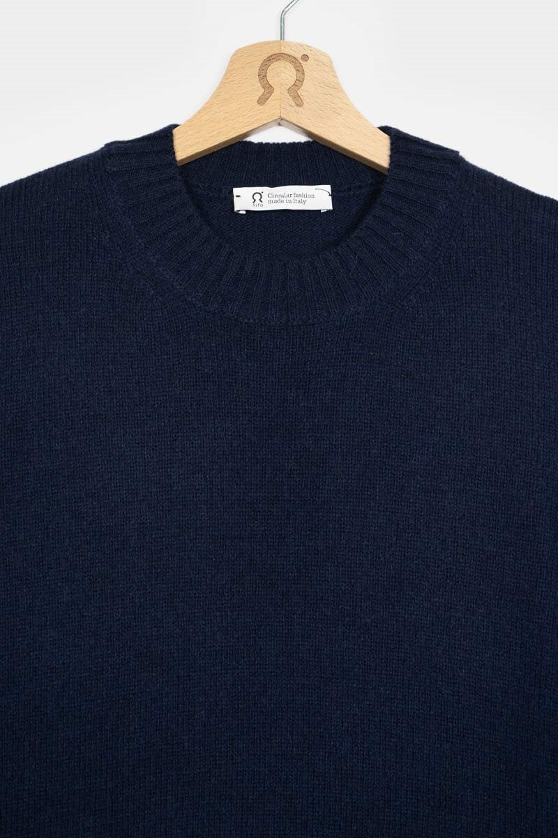 Ferruccio Wool Blue Mora