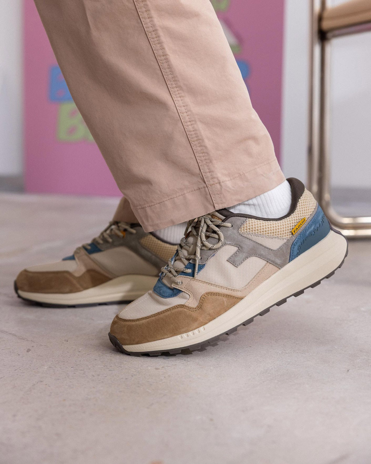 Limwood Suede Camel