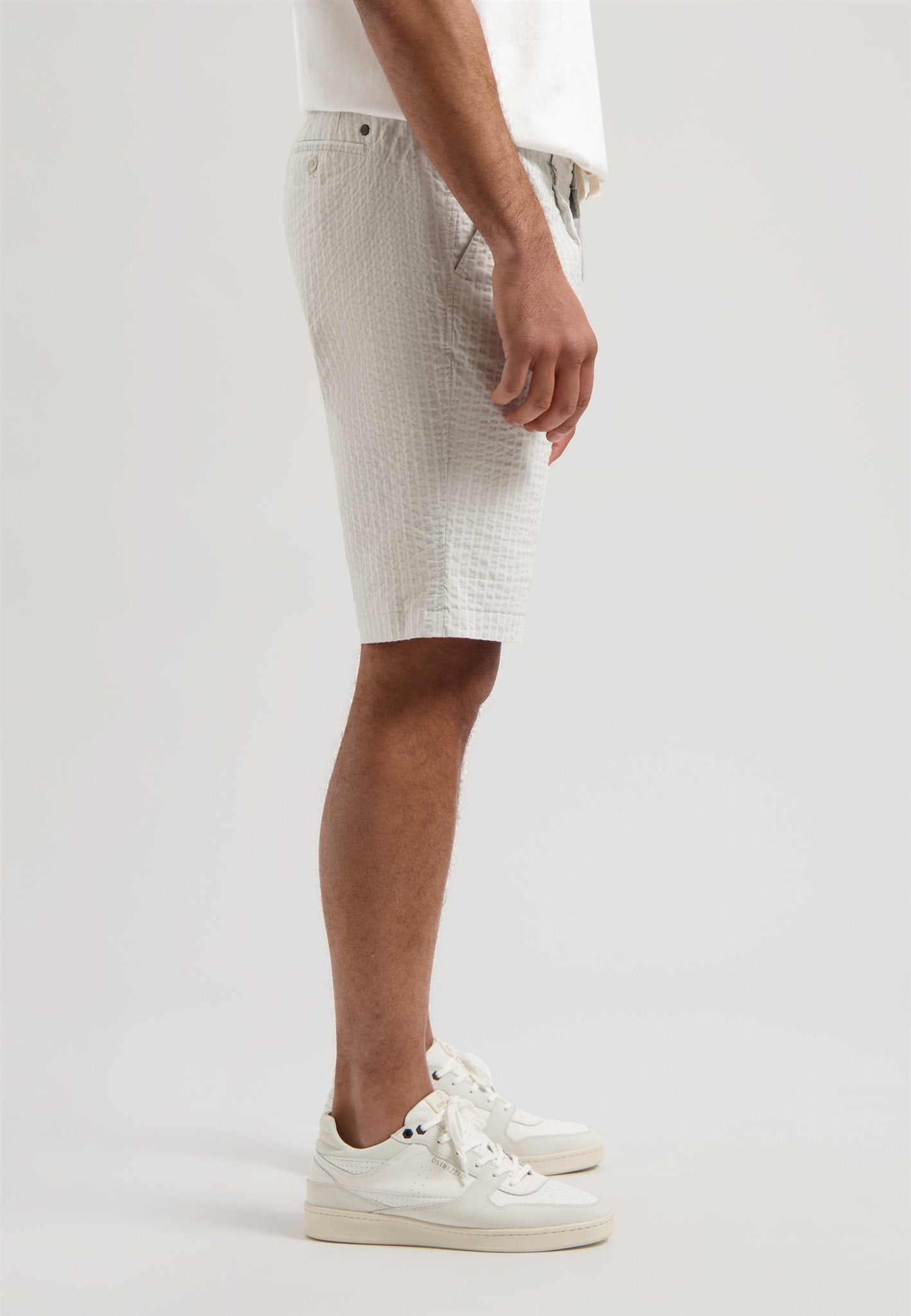 Logan Easy Short Silver Birch