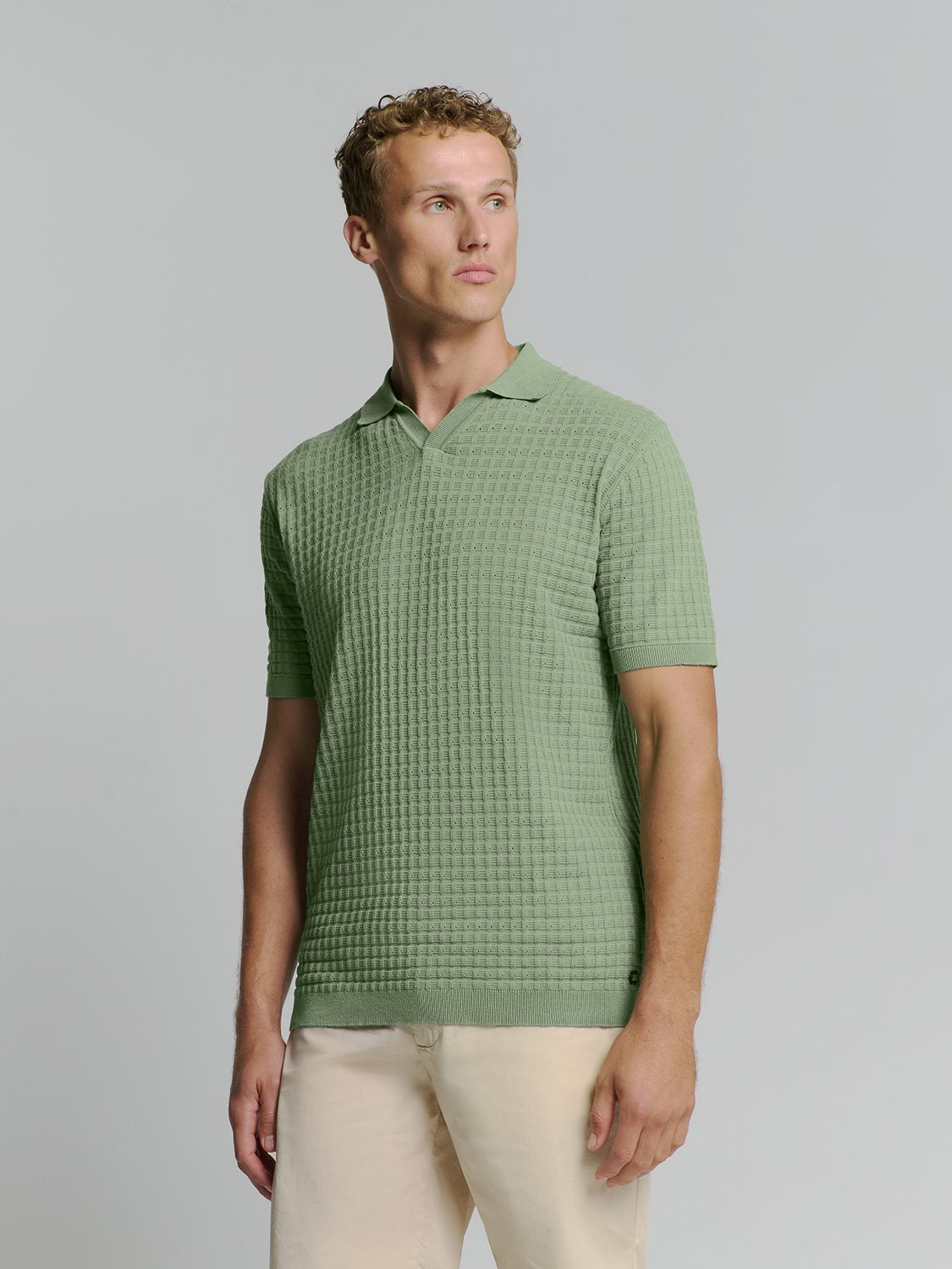 Polo V Solid Jacquard Green