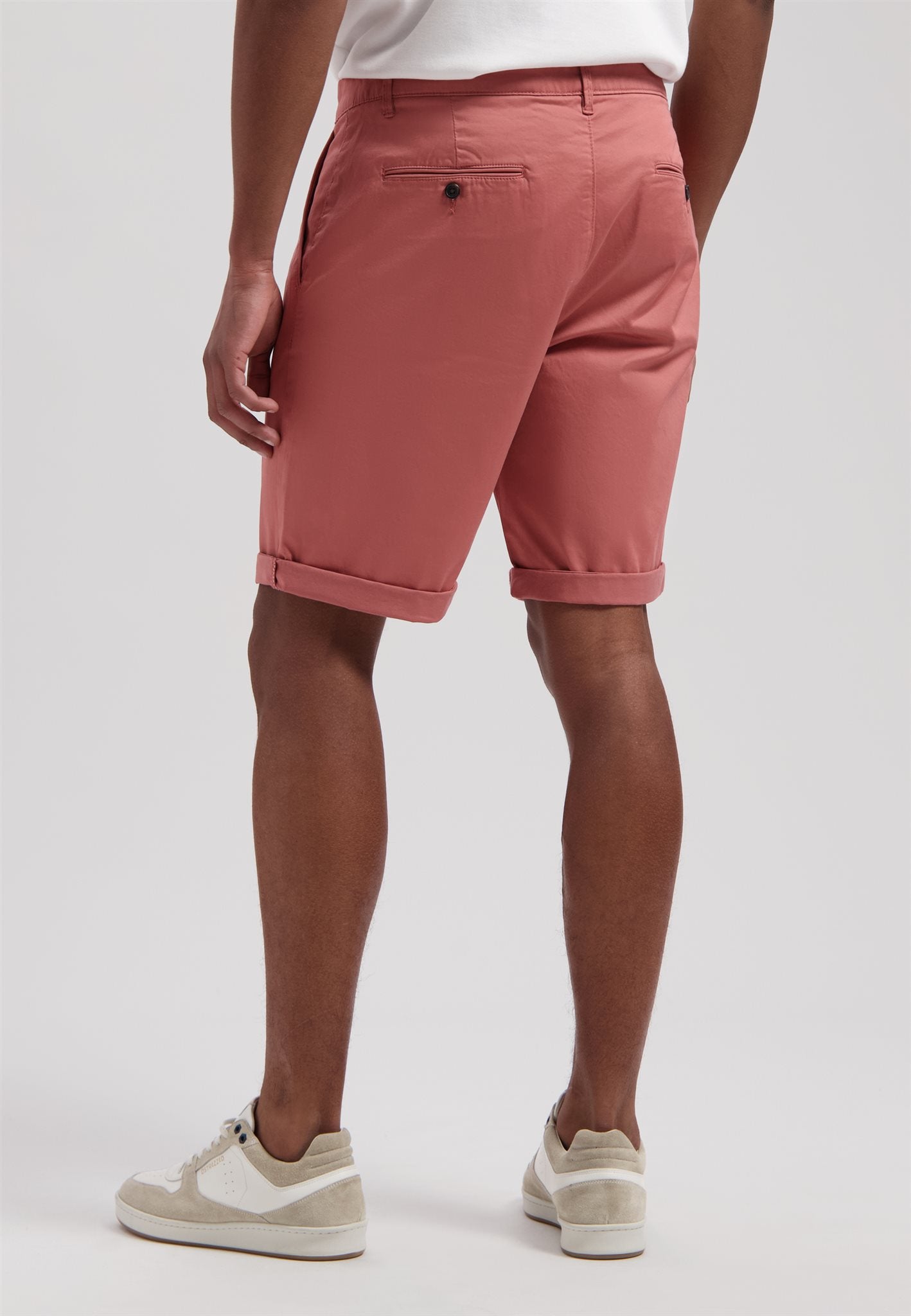 Short Charlie Cedar Wood