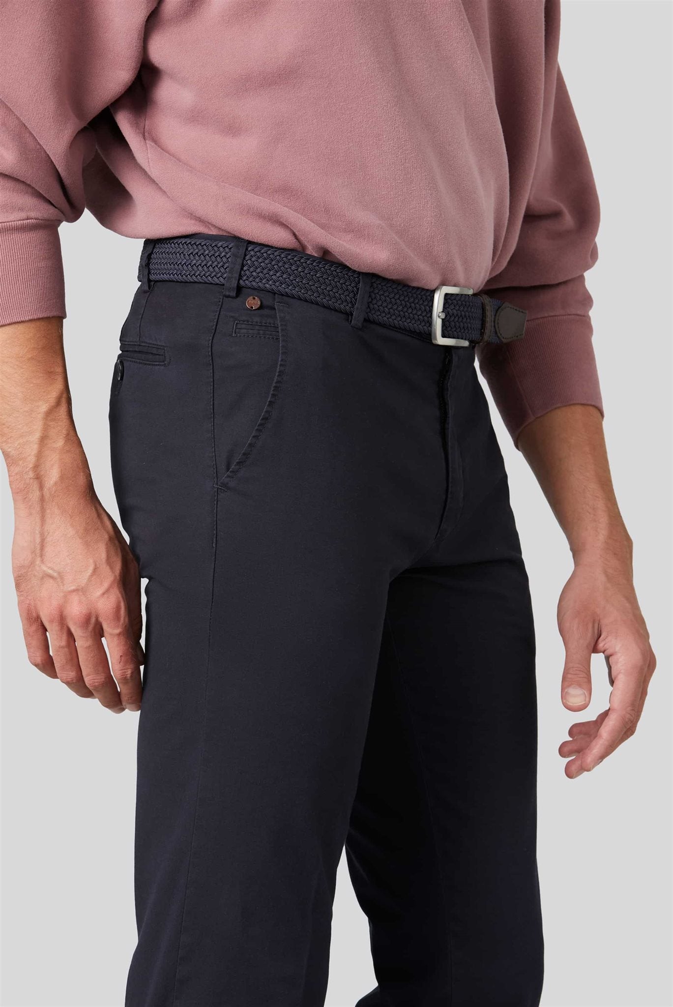 Chino Bonn Navy