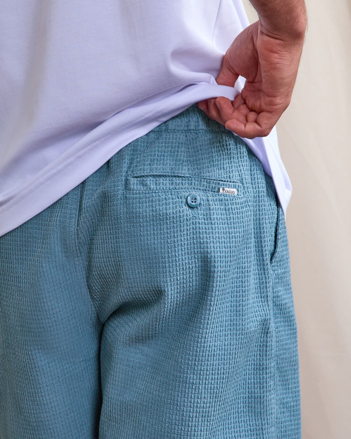 Chevre Short Woven Blue