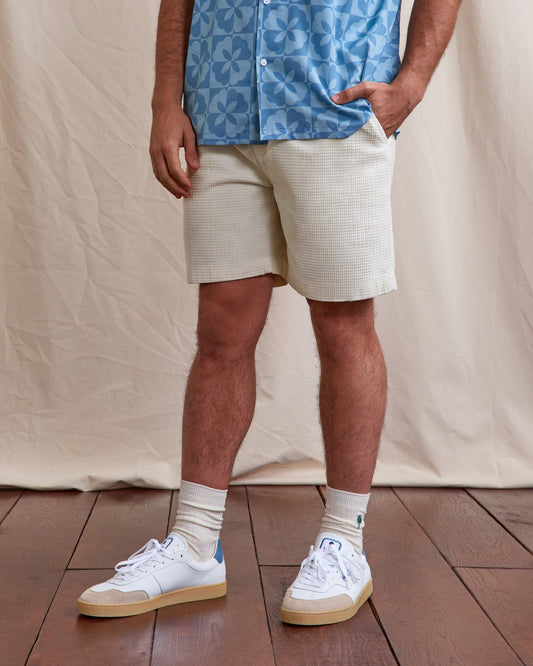 Chevre Short Woven Ecru