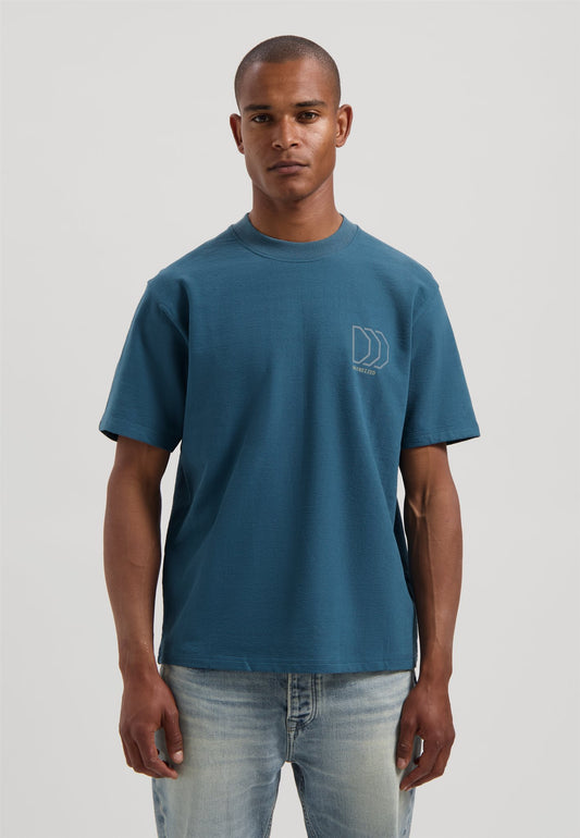 Lasse Tee Graphic Deep Dive
