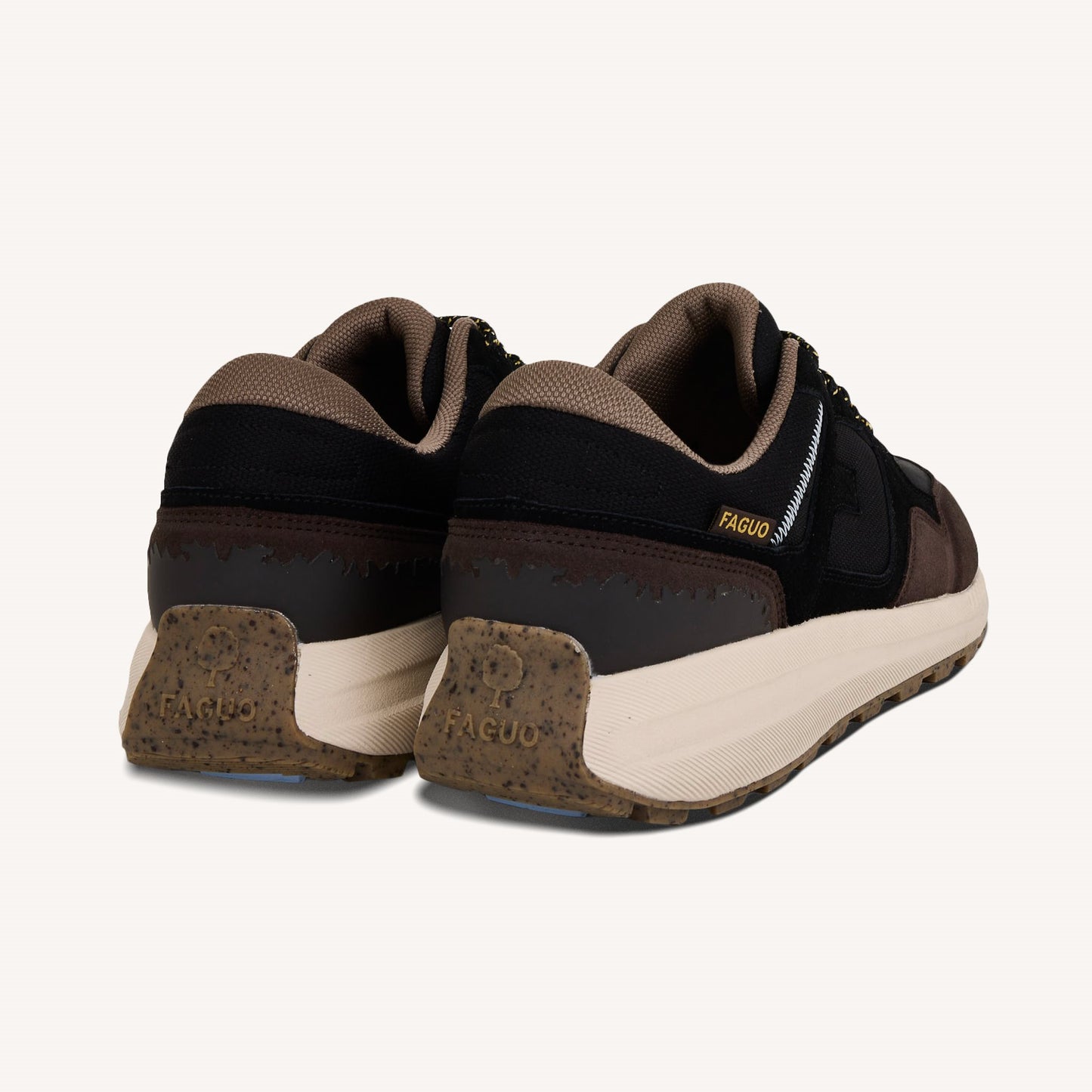 Limwood Running Suede Black