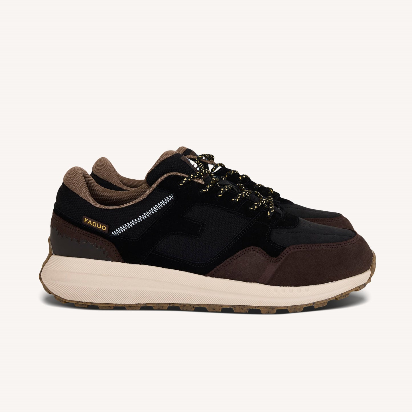 Limwood Running Suede Black