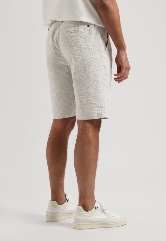 Logan Easy Short Silver Birch