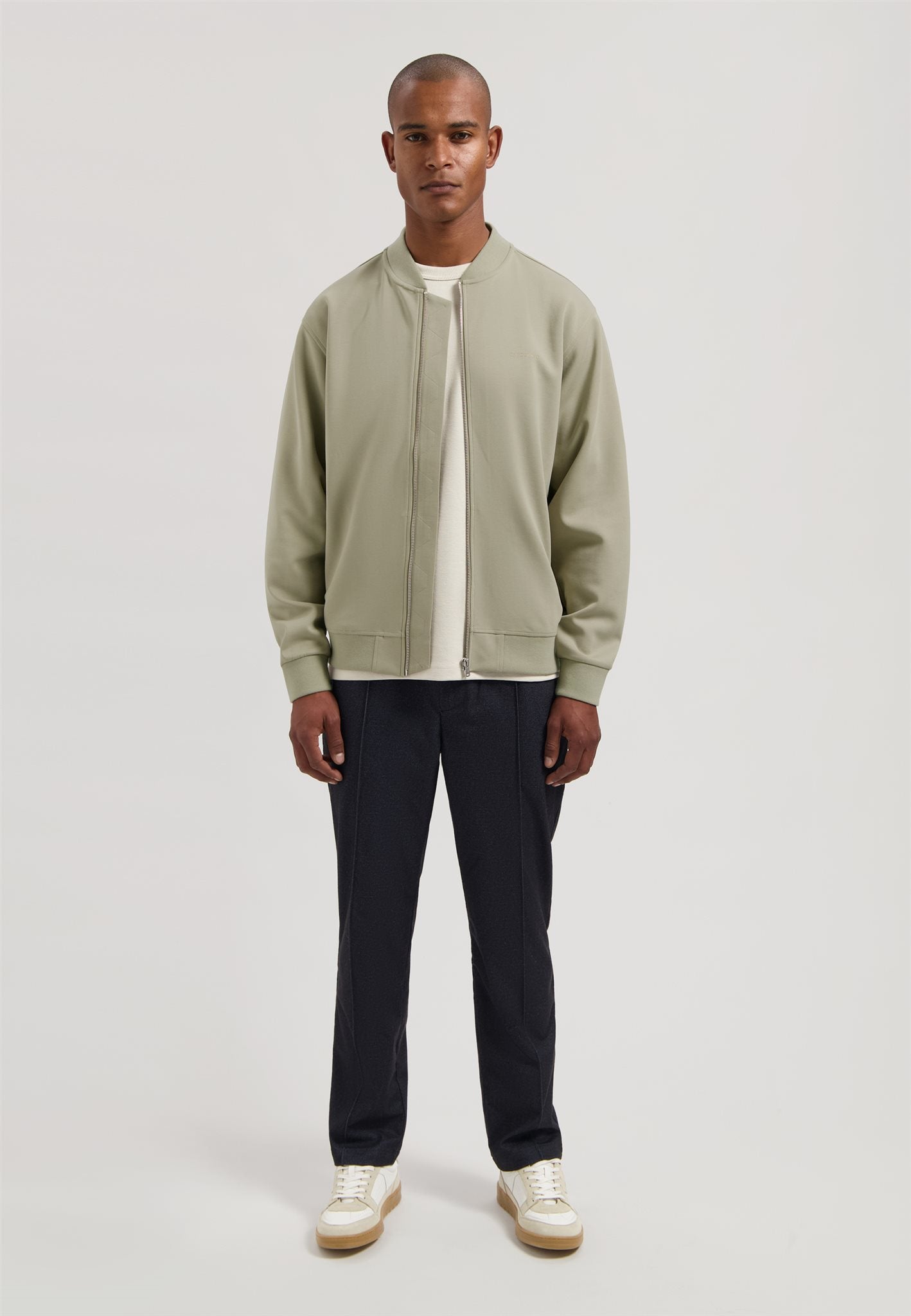 Tobias Sweat Bomber Sand