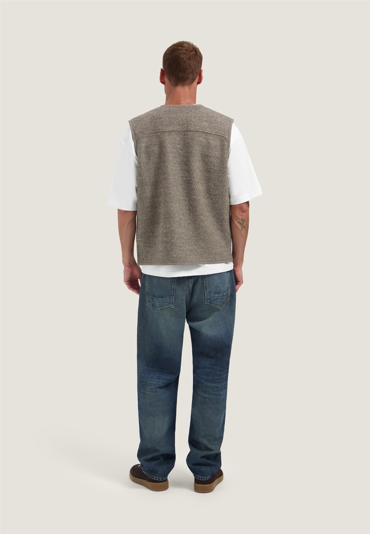William Teddy Vest Walnut