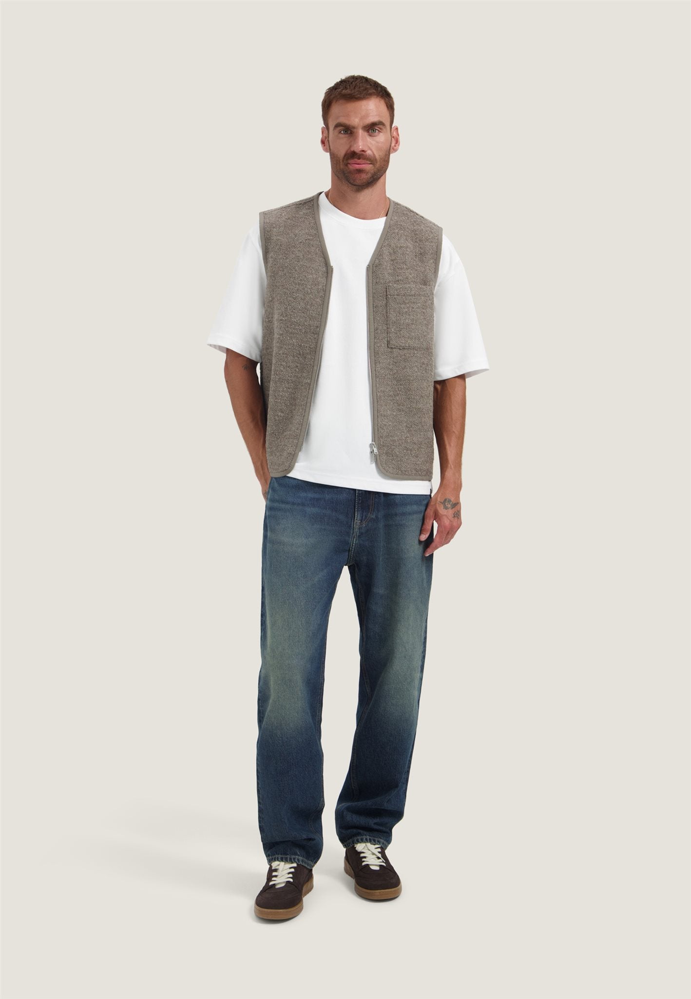 William Teddy Vest Walnut